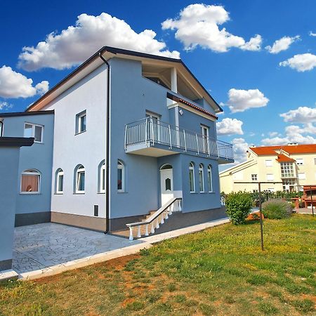 Apartments Dragica 1251 Fažana Екстериор снимка